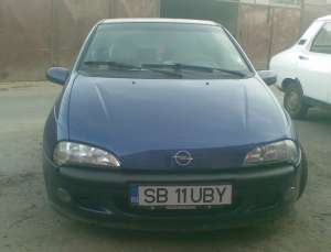 Vand Opel Tigra pret fix 1750 eur