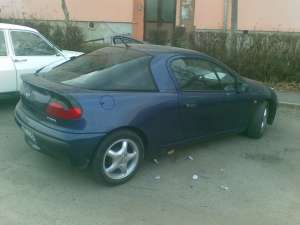 Vand Opel Tigra pret fix 1750 eur