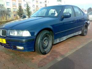 vand bmw 318 din 1996