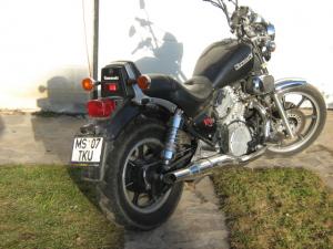 Vand motocicleta Kawasaki VN 750
