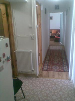 inchiriez apartament 2 camere in mangalia 2009