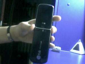 VAND TELEFON LG KG810