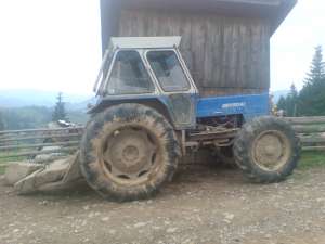 Vand tractor DT1010 echipat padure