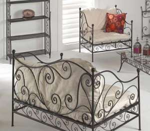 mobilier fier forjat