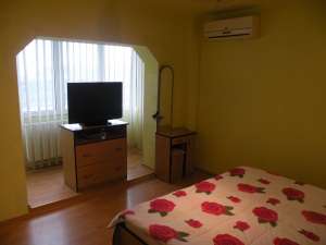 inchiriez apartament 3 camere de lux in alfa