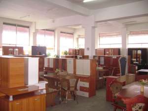 Spatiu comercial,    180mp in Tg-Jiu