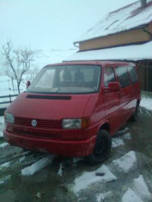 VW T4 LUNG IMATRICULAT DIESEL ROSU