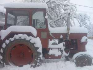 Tractor cu plug de vanzare