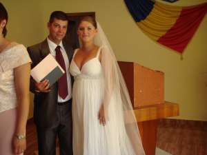 Vand rochie mireasa