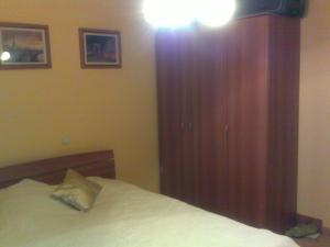 vand ap. 2 camere campina