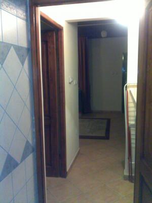 vand ap. 2 camere campina