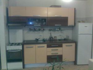 vand ap. 2 camere campina