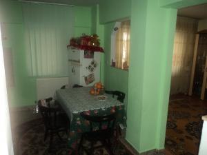 Vand apartament 3 cam.
