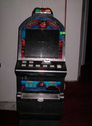 vand jocuri electronice