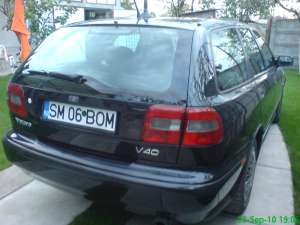 Vand sau schimb cu masina mai noua dupa 2005 Volvo v40 an fabr.2000 si Ford Escort cabriolet xr3i an