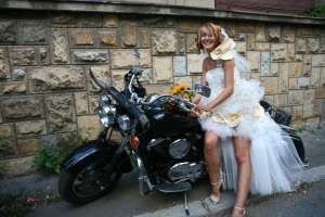 ROCHIE MIREASA ANETTE