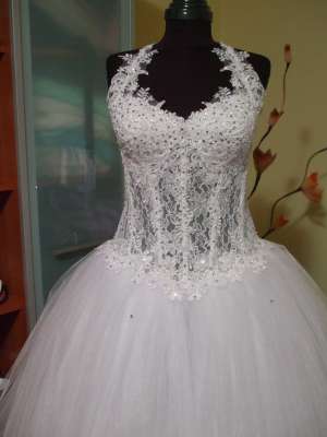 ROCHIE MIREASA MARA
