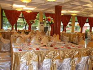 DECORATIUNI RESTAURANT