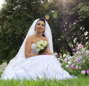 Rochie de mireasa model Anya- ma vinde