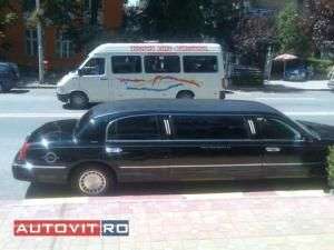 Vand Lincon towncar