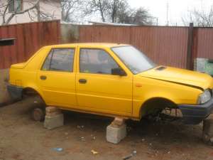 dezmembraz dacia supernova