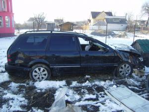 VAND VOLKSWAGEN PASSAT 1.9 TDI an fabricatie 1995 - capacitate cilindrica:1896 - 66 kW - negru