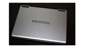 LAPTOP TOSHIBA NB100-10Y