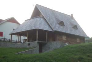 Casa lemn rotund