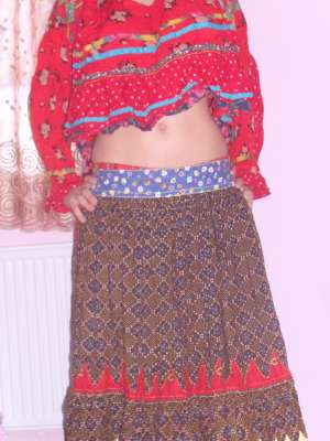 costum de tiganca