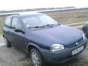 opel corsa 1500 E