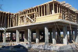 constructie pe structura de beton