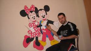 Desene pe perete, picturi cu diferite personaje si peisaje din orice desen animat
