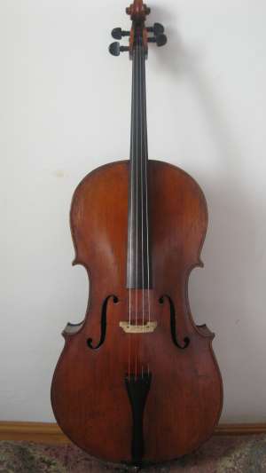 violoncel vechi 150 ani