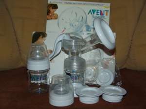 Pompa de san AVENT ISIS