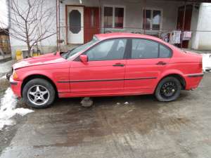 dezmembrez BMW 320D (136cp) an 2000