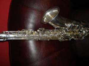vand saxofon tenor