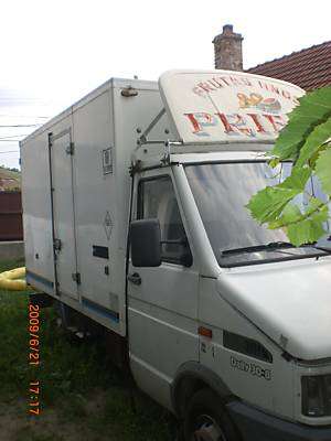 vind iveco , cunpar acte recarosare model 30.8