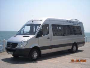 INCHIRIEZ MICROBUZ CONSTANTA