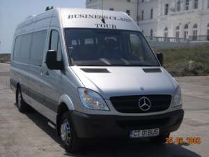 INCHIRIEZ MICROBUZ CONSTANTA