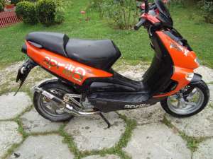 vand scuter aprilia sr 50