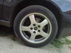 Vand audi A4 1.8- 1995 sau schimb