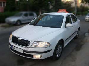 Cursuri de pregatire - conducerea autovehiculelor de cat B pe Skoda Octavia II - 500 RON