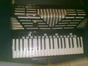 vand acordeon hohner imperator 5 s