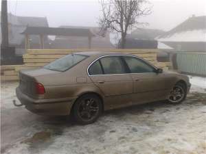 Dezmembrez bmw 528i e39,   berlina/03.1999/cutie steptronic