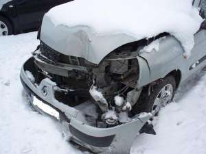 CUMPAR RENAULT CLIO SYMBOL AVARIAT ,           MOTOR DEFECT,           LOVIT ,           RASTURNAT, 