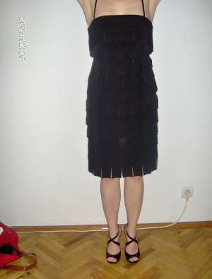 inchiriez ROCHII DE GALA + pantof (SUA)