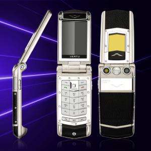 Vertu constellation ayxta dual sim cu clapa 799lei