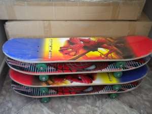 Vand skateboard Spiderman ieftin