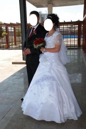 vand rochie de mireasa