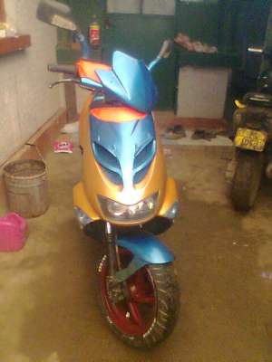 combin aprilia sr cu yamaha aerox